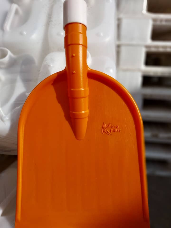 تولید و فروش عمده گالن صنعتی کاراپلاست در تبریز